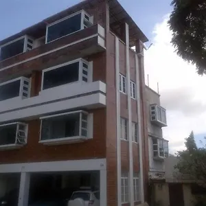  Apartamento Comodos Cerca Del Aeropuerto Guatemala